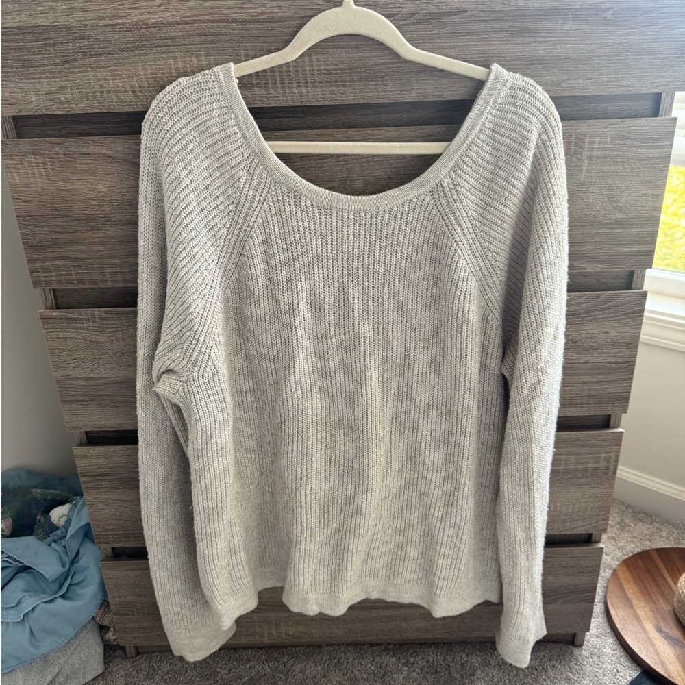 Arie gray sweater